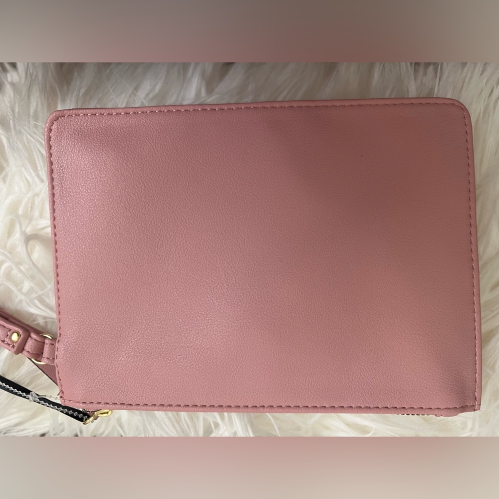 Gorgeous Juicy Couture Wristlet - Picture 2 of 4